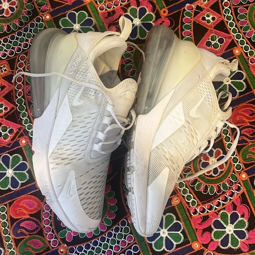 Nike Air Max 270 GS White sneakers 943345-103 Size 6.5Y Women's Sz 7.5